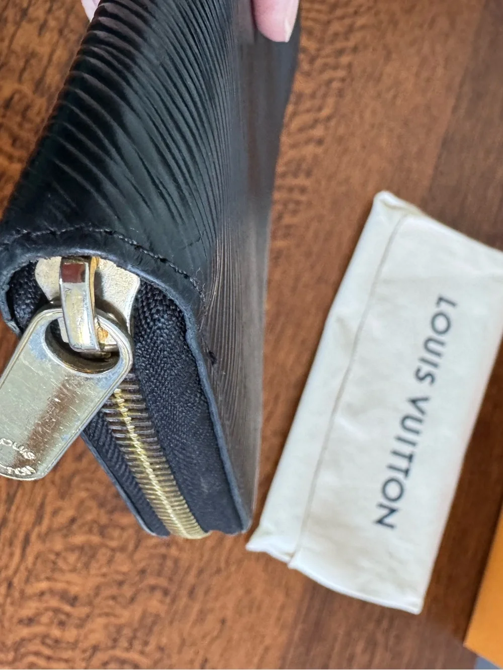 Louis Vuitton Black Epi Love Lock Zippy Wallet with COA, Dust Bag and Box - EUC